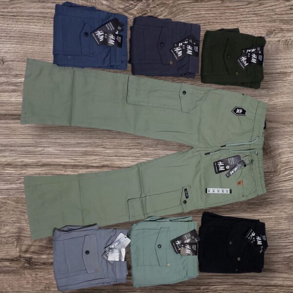 Rs 369 HM six pocket cargo belbottom